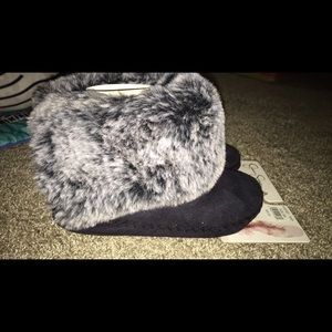 5x$25 Jessica Simpson slippers